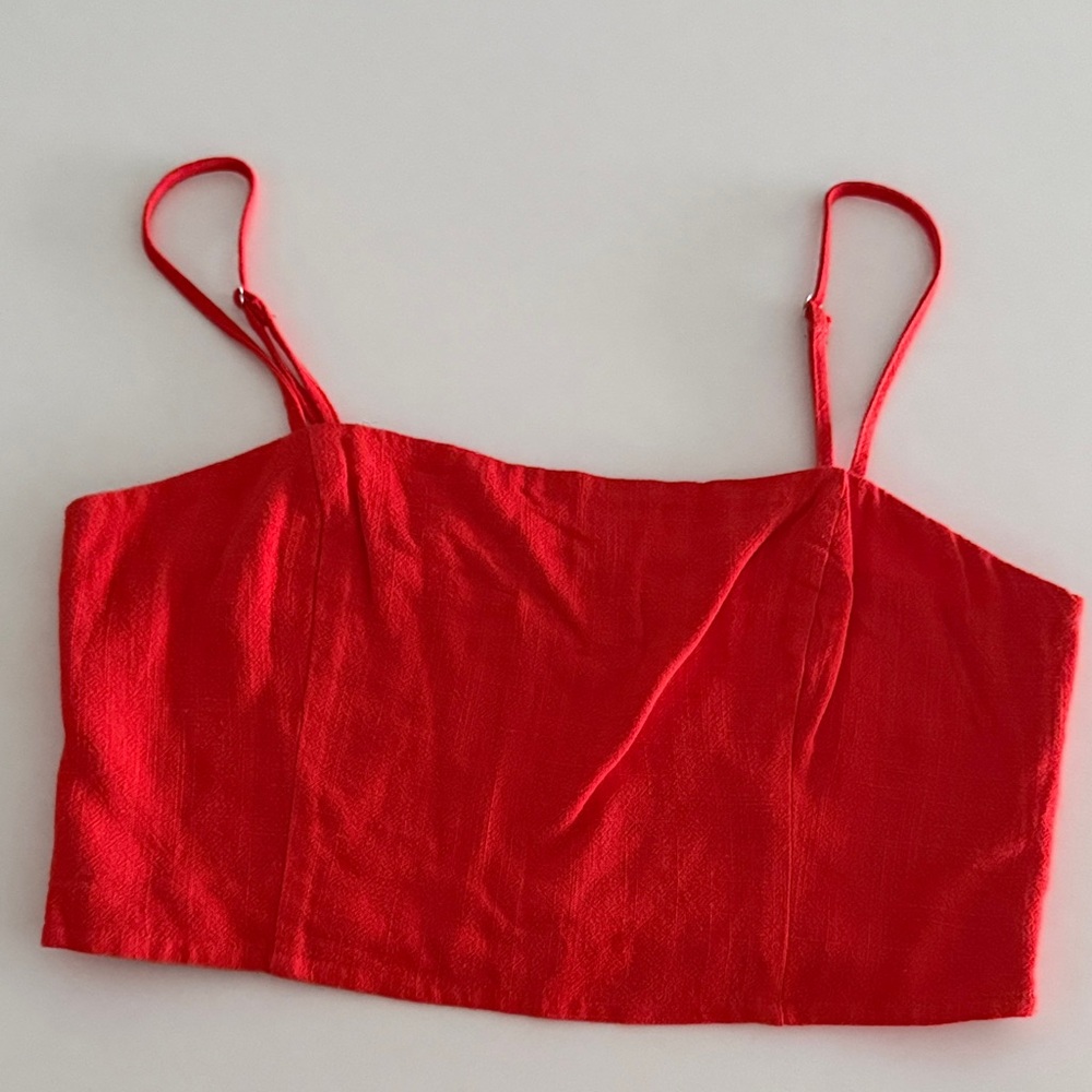 Lulus Crop